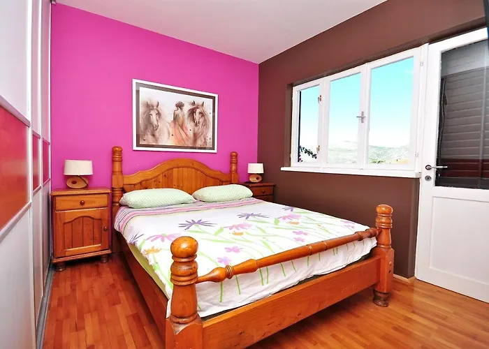 Ruzarija Appartement Trogir
