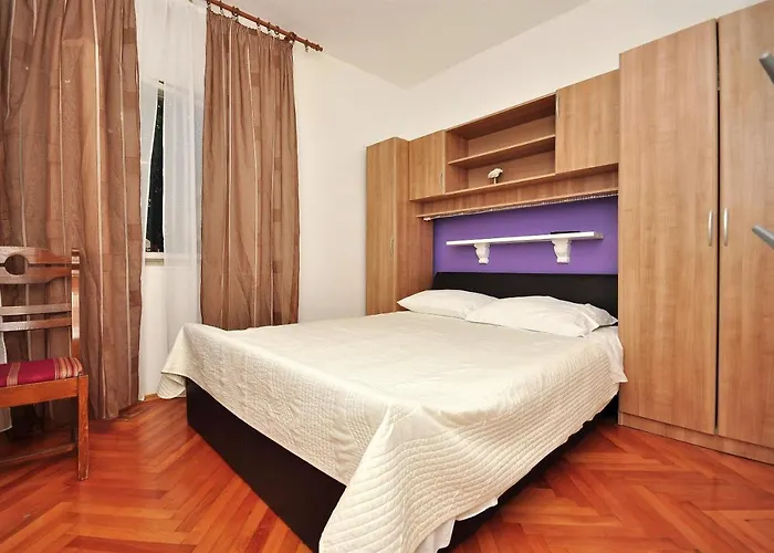 Appartement Ruzarija *