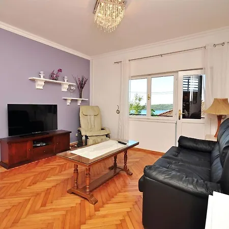 Ruzarija Lejlighed Trogir